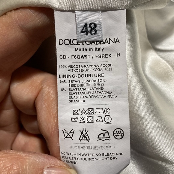 REDUCED💝 Dolce Gabbana black polka dots dress on a off white background! - Picture 16 of 17